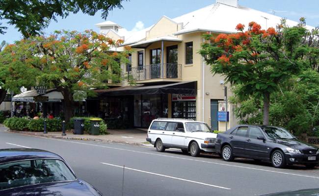 Ascot Boulevard